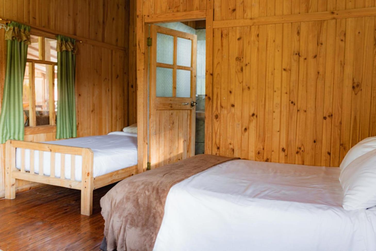 Mindo Glambird Glamping & Lodge ภายนอก รูปภาพ