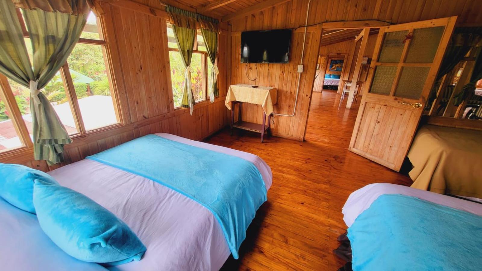 Mindo Glambird Glamping & Lodge ภายนอก รูปภาพ